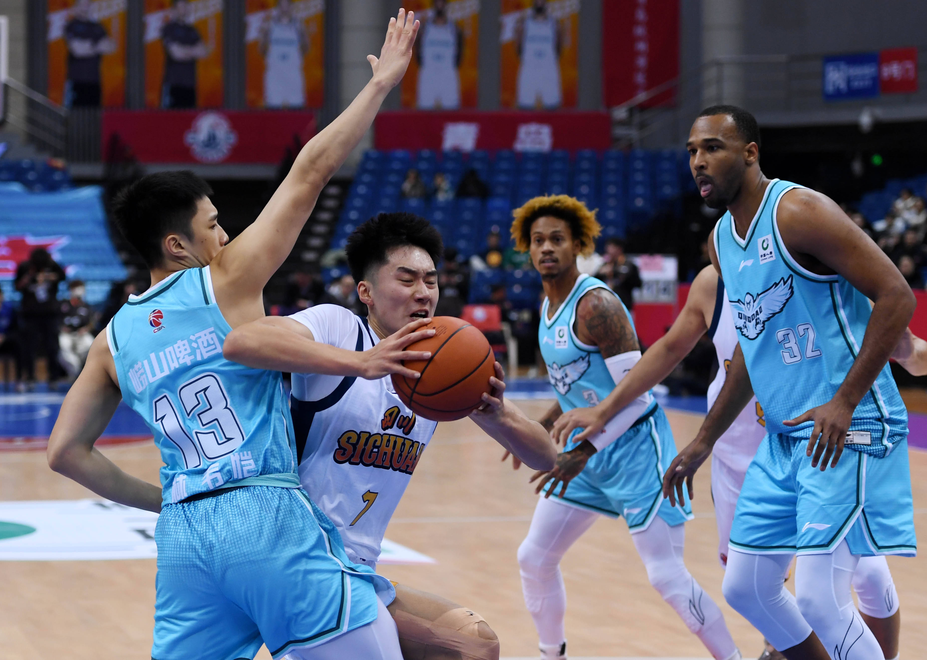 星空体育平台-CBA常规赛今晚走向成谜，葡萄牙体育回应争议，底气十足，纪律约束更严格的简单介绍-星空体育平台